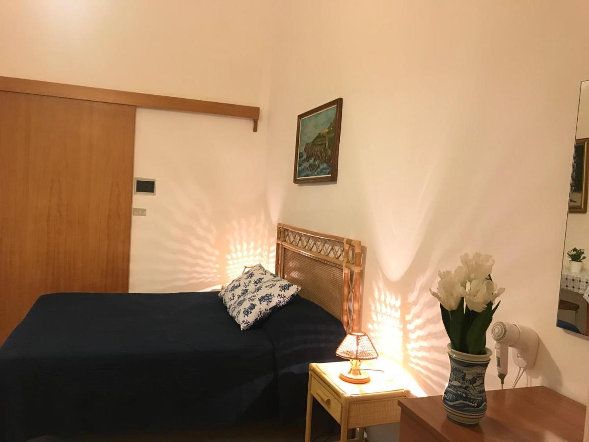 Clorinda - Immobilevante 폰차 외부 사진
